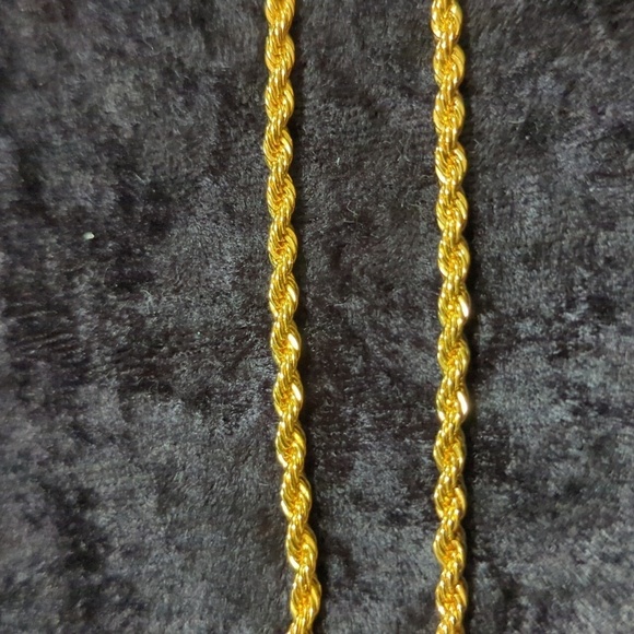 Koret Gold Tone Rope Chain Necklace & Bracelet Set - Picture 5 of 7